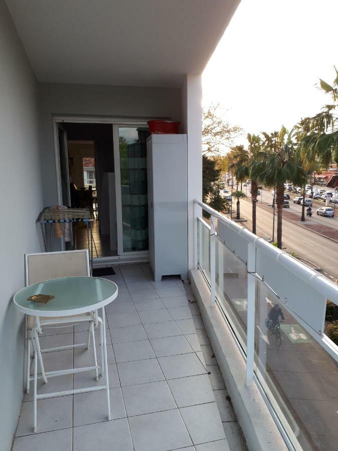 F2 Immeuble Les Pieds Dans L'Eau Apartment Villeneuve-Loubet Ngoại thất bức ảnh